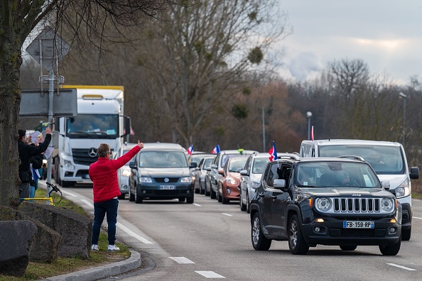 Après Paris, le « convoi de la liberté » fait escale à Lille avant un rassemblement à Bruxelles