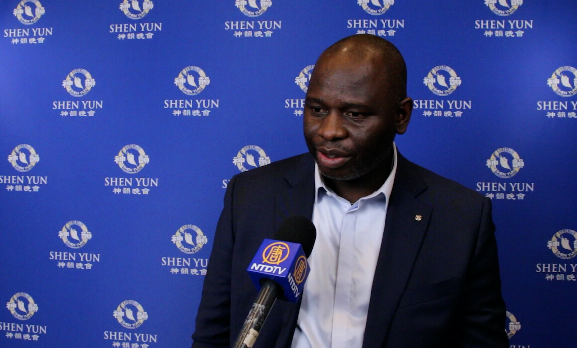 Shen Yun à Montpellier : « Comme si on montait encore plus aux cieux », confie une chef d&rsquo;entreprise