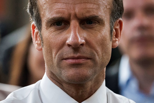 Emmanuel Macron invite Éric Zemmour à «s’équiper» de prothèses auditives, il lui répond