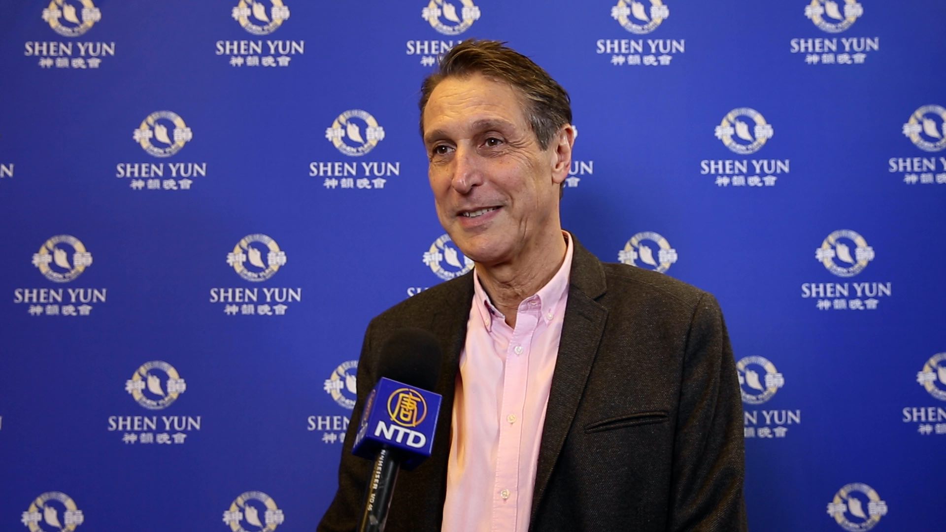 Shen Yun, « des valeurs de culture, de tradition, de danse et la générosité des artistes », selon un directeur général d&rsquo;entreprise