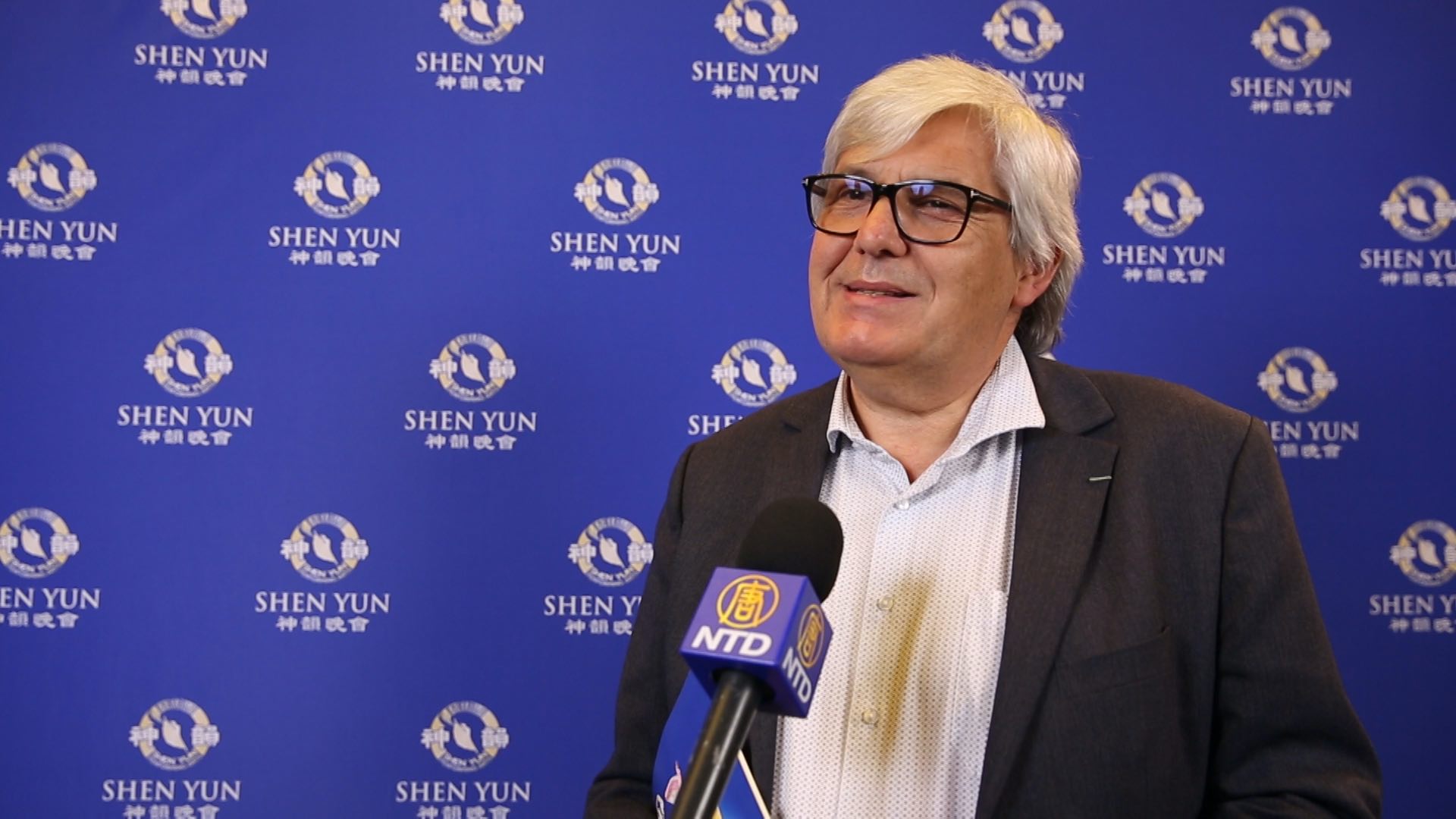 Shen Yun, « cette façon d&rsquo;être un seul tout en étant plusieurs », confie le directeur du musée Masséna