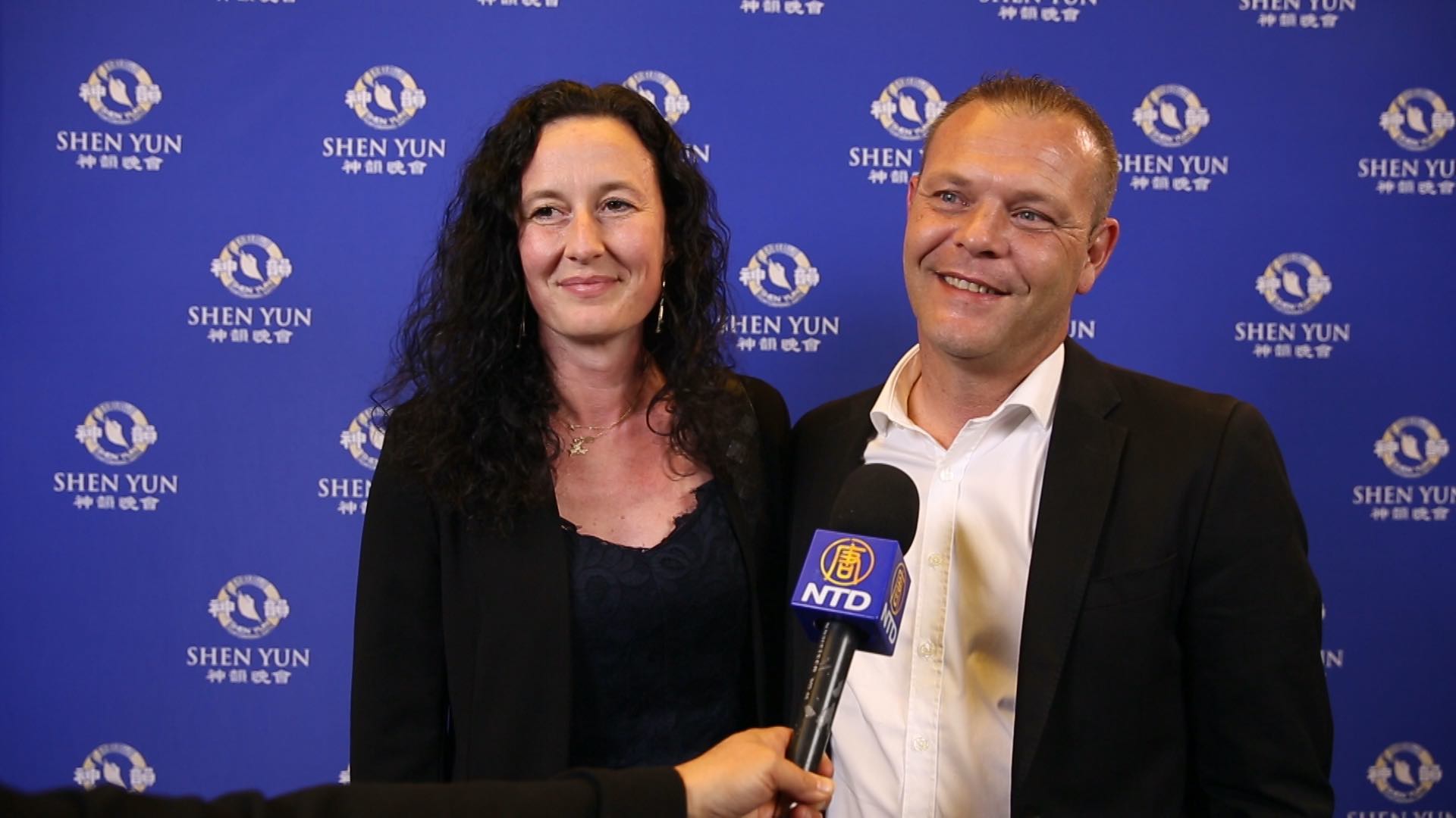 Shen Yun, « le seul spectacle qui touche autant à la spiritualité, au divin »