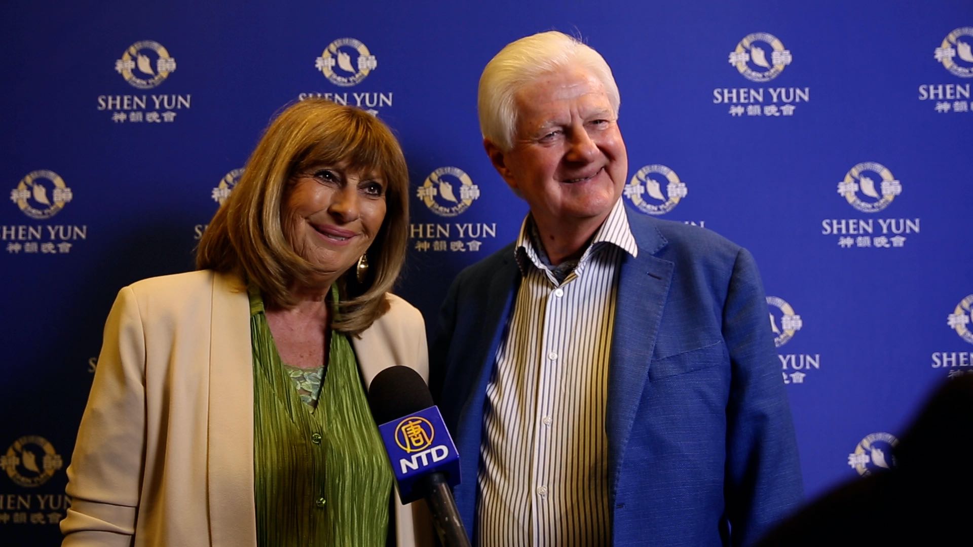 Shen Yun : Un avocat « absolument ravi » de « ce rattachement à la tradition et aux divinités »