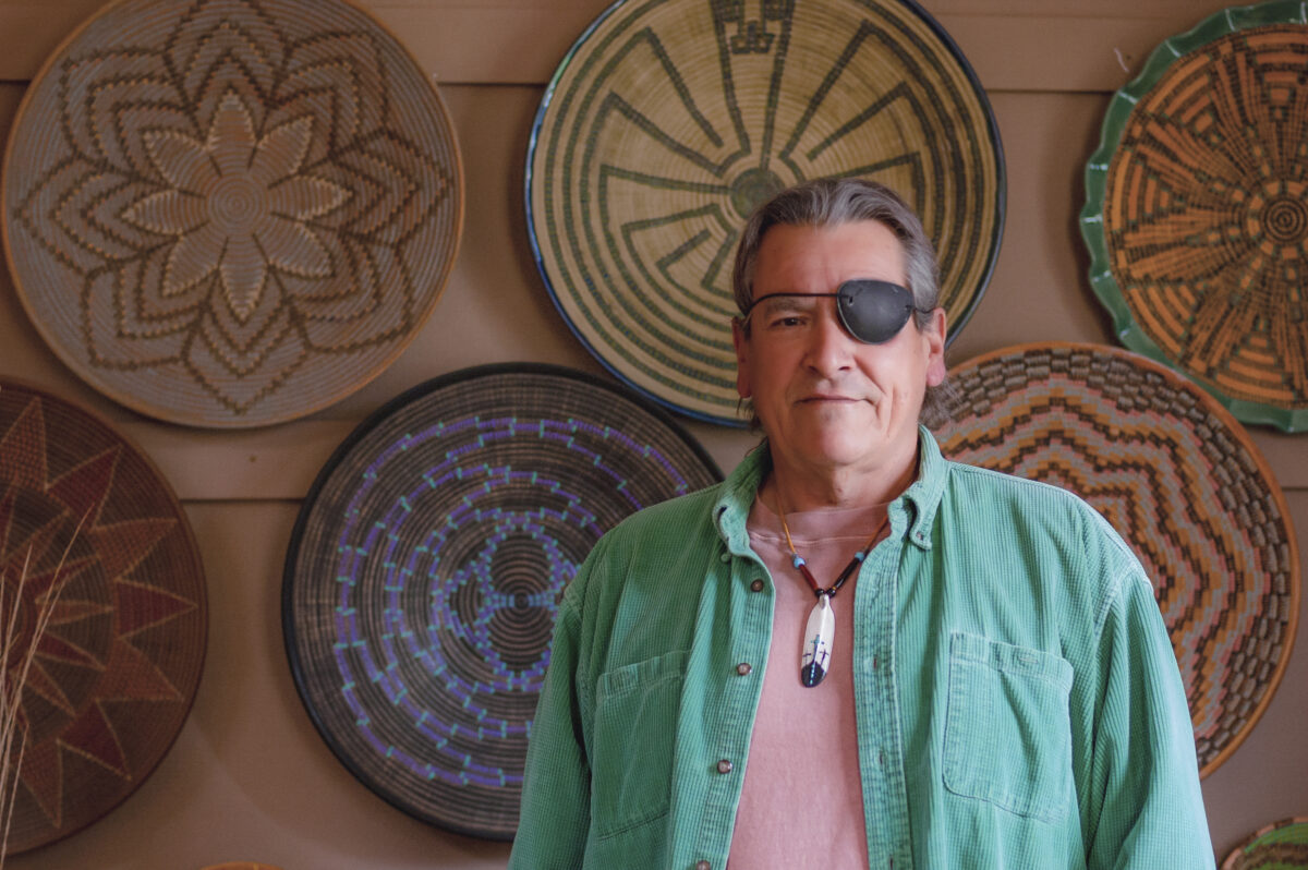 Un ancien toxicomane devient un artiste international après avoir reçu des messages de trois anges