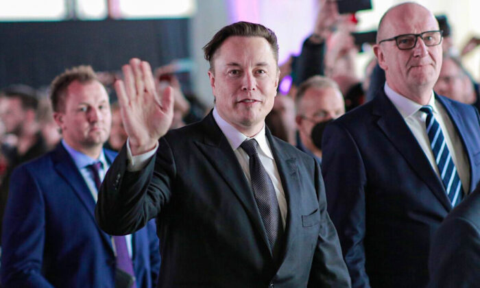 Musk prêt à lancer une OPA sur Twitter après avoir sécurisé 46,5 milliards de dollars