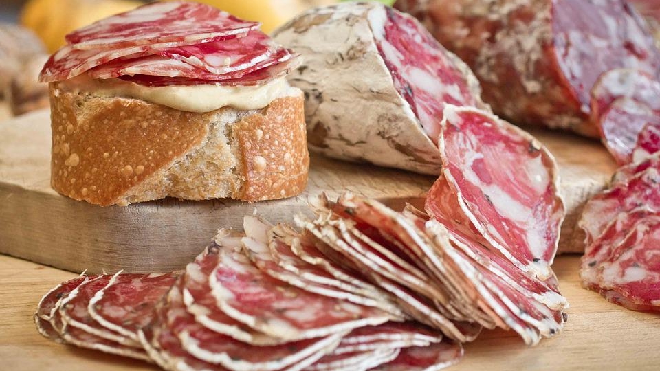 Le premier championnat de France de saucisson va bien avoir lieu