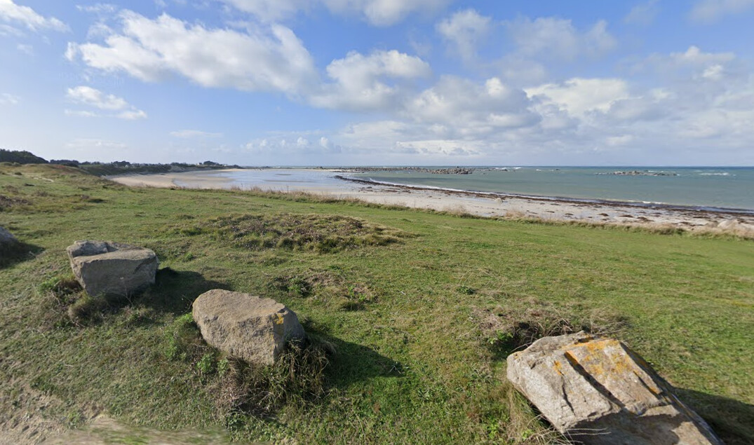 «On n&rsquo;a pas beaucoup réfléchi. On y est allé»: trois ados de 15 et 16 ans sauvent un homme de la noyade dans le Finistère