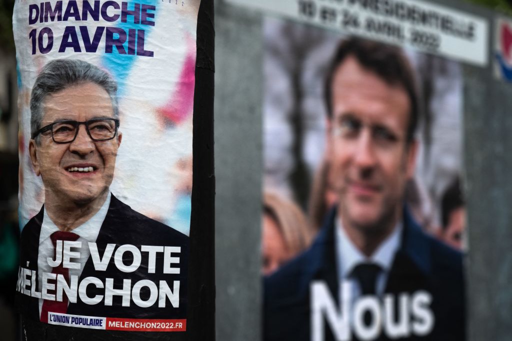 Législatives: Ensemble! et la Nupes au coude à coude au 1er tour, selon des estimations