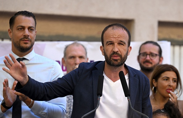 « Blocage des prix », « carburant », « hausse du Smic »… le groupe La France Insoumise déposera une loi « d&rsquo;urgence sociale »