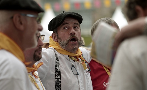 Des chants traditionnels et régionaux sauvés de l&rsquo;extinction par deux Bretons qui les compilent dans une application gratuite