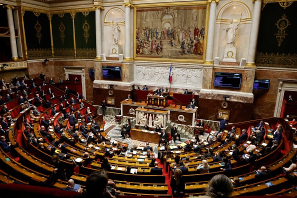 Covid-19 : premier revers pour le gouvernement à l&rsquo;Assemblée sur le projet de loi sanitaire