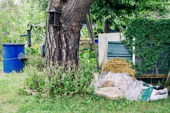 «Soyez acteur de votre vie»: 46 ans sans payer d&rsquo;eau, 23 ans sans payer d’électricité, grâce à leur maison autonome