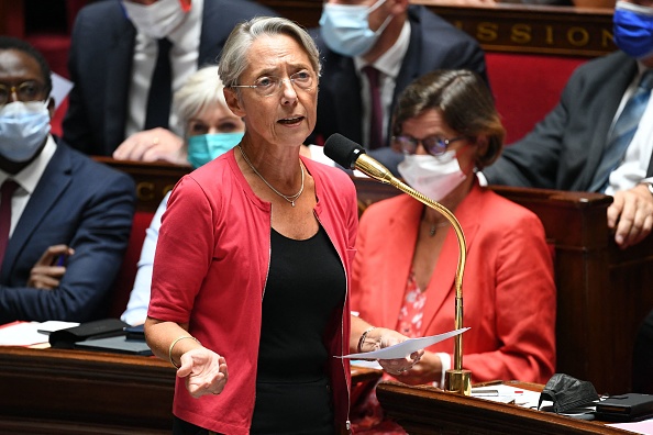 Budget : Élisabeth Borne active le 49.3 sur l’ensemble du projet de loi de finances, nouvelle motion de censure de La France Insoumise (LFI)