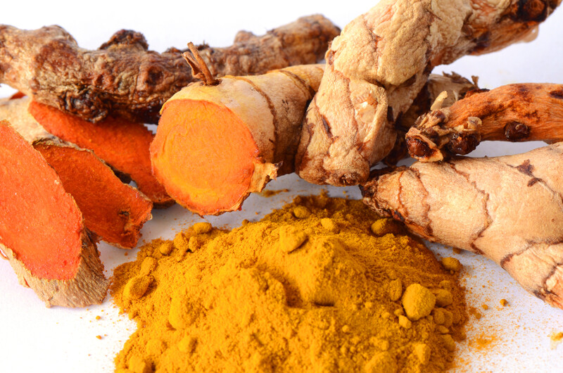 La science confirme que le curcuma est aussi efficace que 14 médicaments