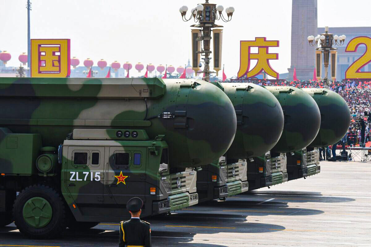 La Chine augmente son arsenal nucléaire, et connaît le «plus grand développement militaire de l&rsquo;histoire», alerte un commandant américain
