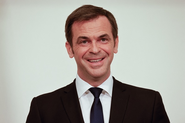« Sur les masques, nous nous sommes trompés »: Olivier Véran fait son mea culpa
