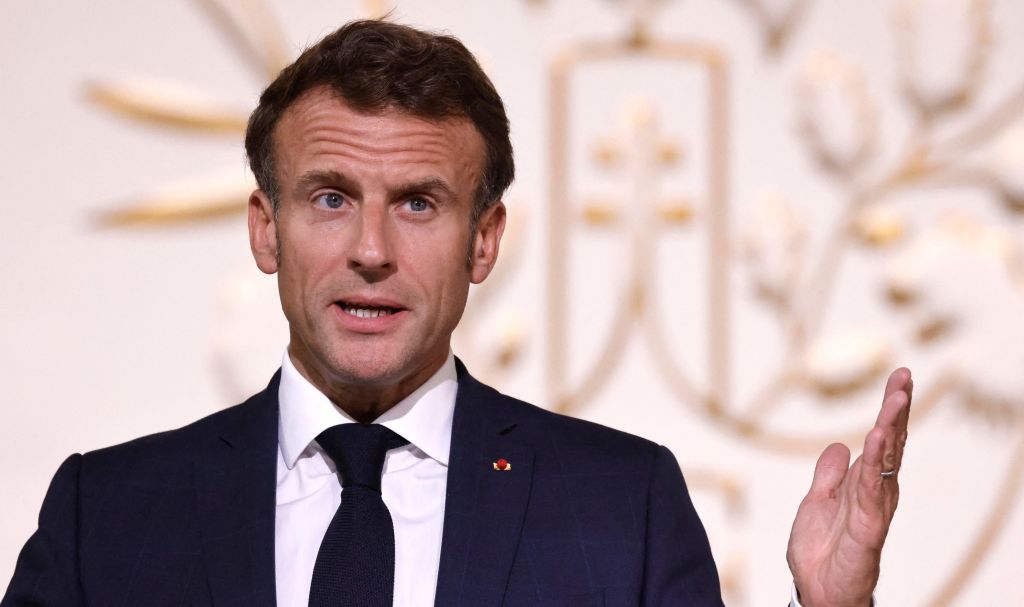 Macron annonce vouloir répartir les migrants sur l&rsquo;ensemble du territoire dans un projet de loi sur l&rsquo;immigration prévu en 2023