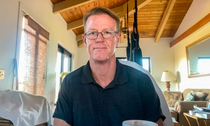 Aux États-Unis, la surmortalité des milléniaux a augmenté de 84% à l’automne 2021, alerte un ancien gestionnaire de portefeuille BlackRock