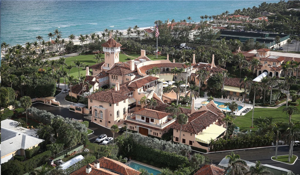 Le gouvernement américain a saisi plus de 11.000 documents non classifiés au domicile de Donald Trump