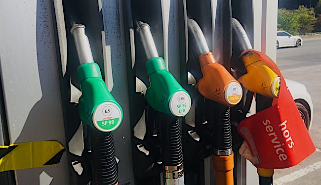 Pénurie de carburant : « 150 personnes des raffineries en grève de TotalEnergies prennent les Français en otage », estime le Medef