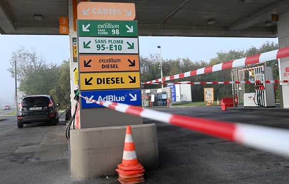 « Après le Covid, une nouvelle galère »… en Ile-de-France, la pénurie de carburant met les soignants « en panique »