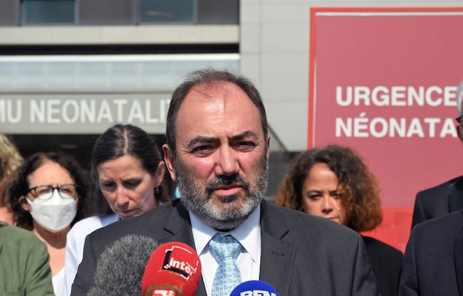 Les soignants non-vaccinés réintégrés… pour l’instant