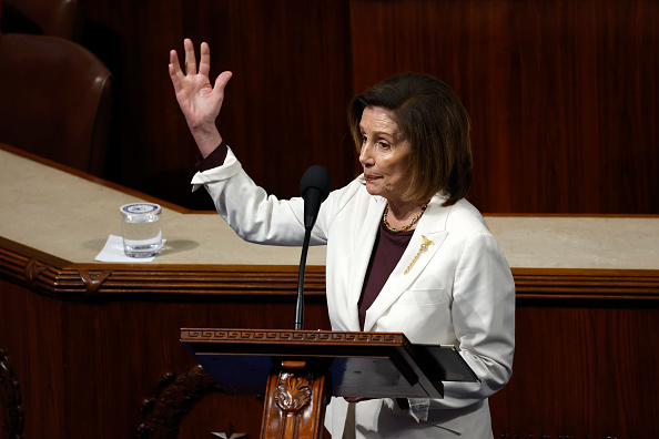 Nancy Pelosi quitte la direction démocrate au Congrès américain