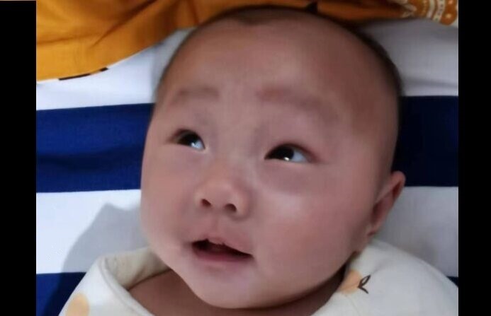 Chine: mort d’un nourrisson de 4 mois du fait de la politique zéro Covid