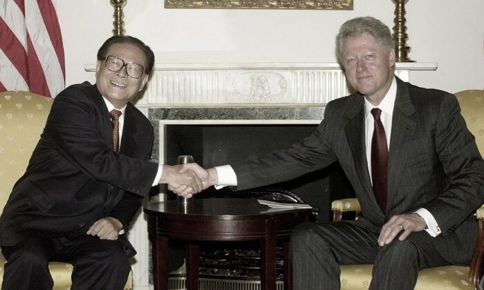 L’héritage de Jiang Zemin: promouvoir la croissance économique de la Chine «aux dépens» des autres nations