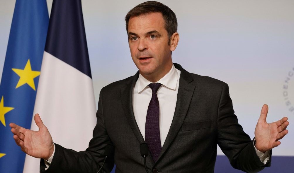 Emploi des seniors: le gouvernement envisage des mesures plus « coercitives »