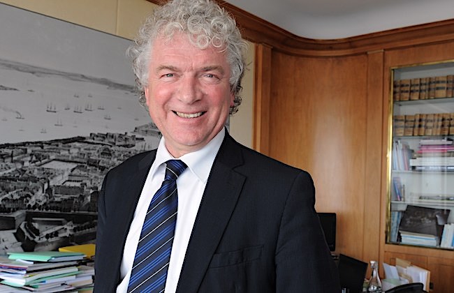 Affaire Vivre à Brest: le maire François Cuillandre (PS) renvoyé en correctionnelle pour abus de confiance