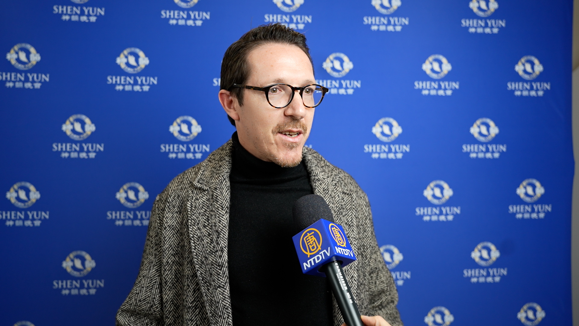 Shen Yun : « On ressent la force des dieux », confie un artiste photographe