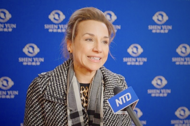 Shen Yun est étonnant, coloré et plein d&rsquo;énergie selon une gestionnaire de portefeuille d&rsquo;investissement