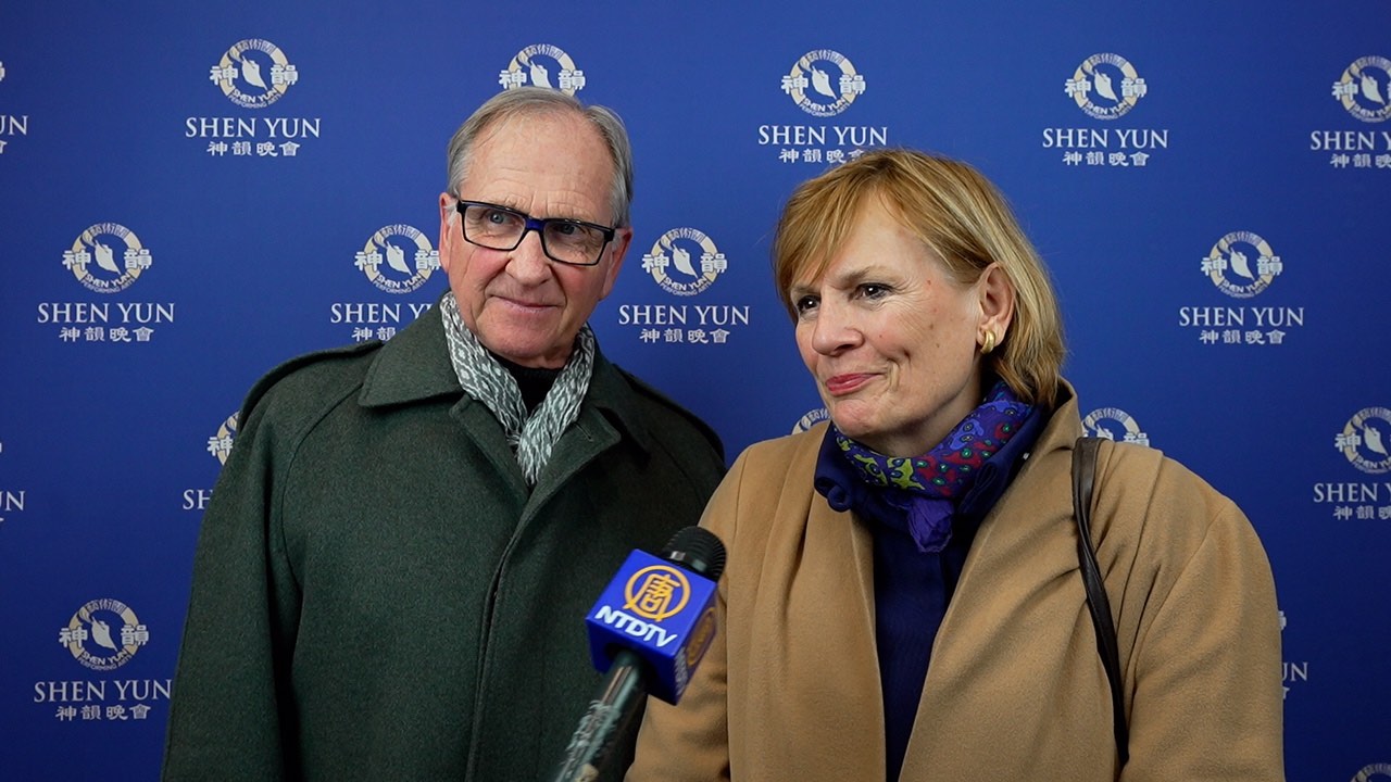 Shen Yun, « c&rsquo;est un peu les grandes valeurs des chevaliers du XIIe siècle en France », déclare une professeure