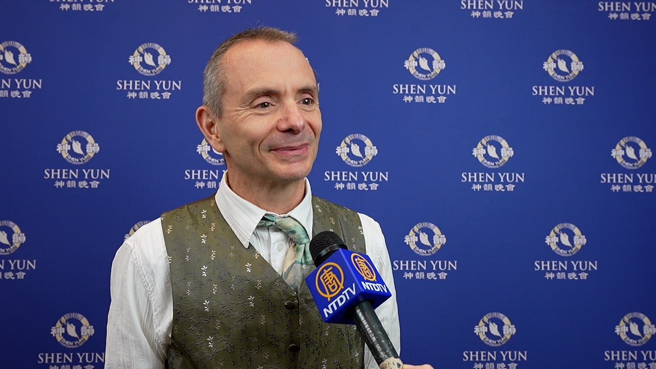 Shen Yun, « un retour aux sources avec des choses vraies », témoigne un ingénieur dirigeant d&rsquo;entreprise