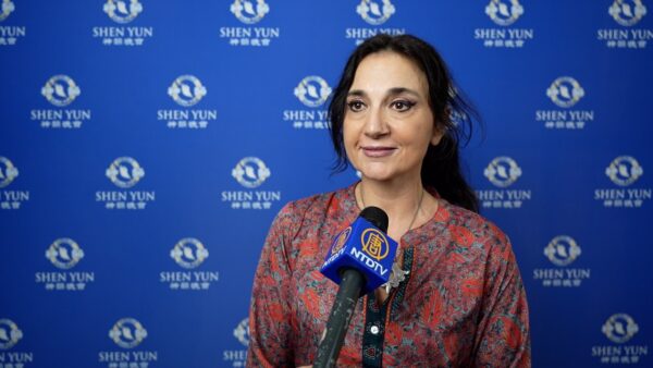 Shen Yun « permet de continuer à rendre vivantes les valeurs d’autrefois », déclare un directeur de société