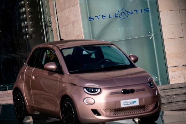 Stellantis va redistribuer 2 milliards d&rsquo;euros à ses salariés dans le monde