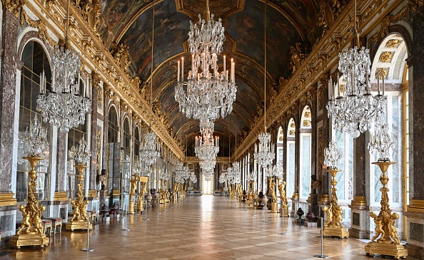 Que serait devenu le château de Versailles sans les riches ?