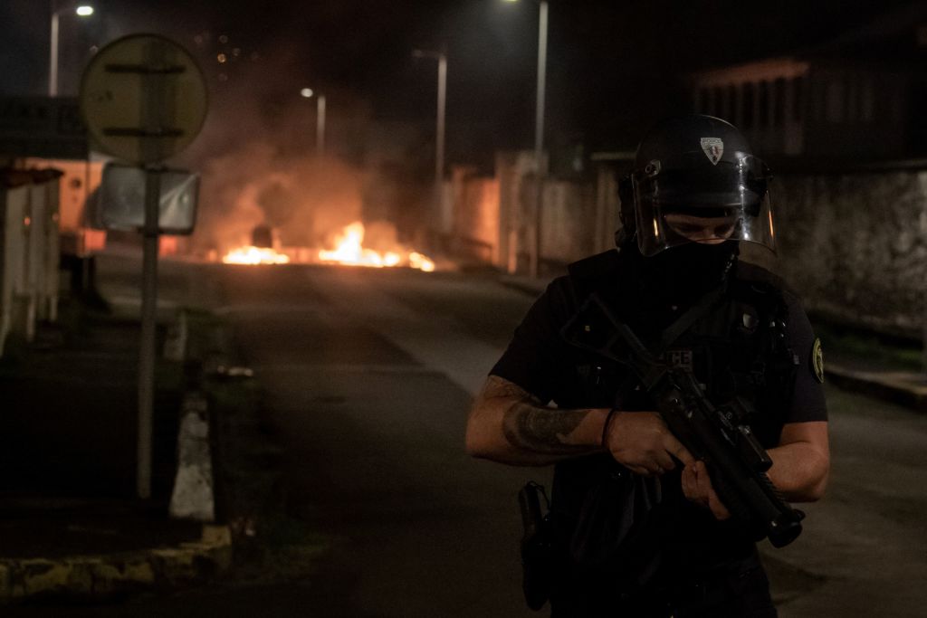 L’État condamné à verser 15.000 euros à un jeune éborgné par un tir de LBD