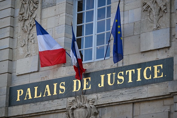 Tentative d’extorsion sur un ex-dirigeant de l’OM: prison ferme pour un administrateur judiciaire