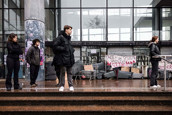 Réforme des retraites: comment se construit une crise politique ?