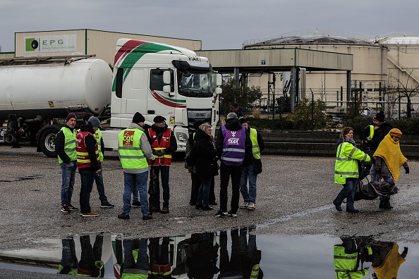 Grèves : reprise des expéditions de carburant à Esso-ExxonMobil de Fos-sur-Mer