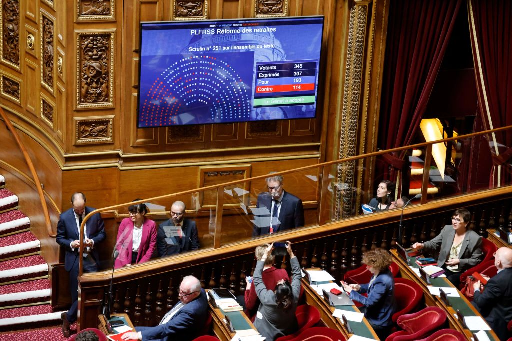 Réforme des retraites: le Sénat adopte le texte de compromis