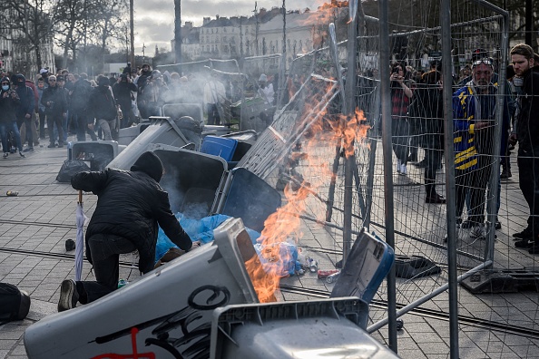 Retraites: weekend de manifestations partout en France, la Concorde interdite à Paris