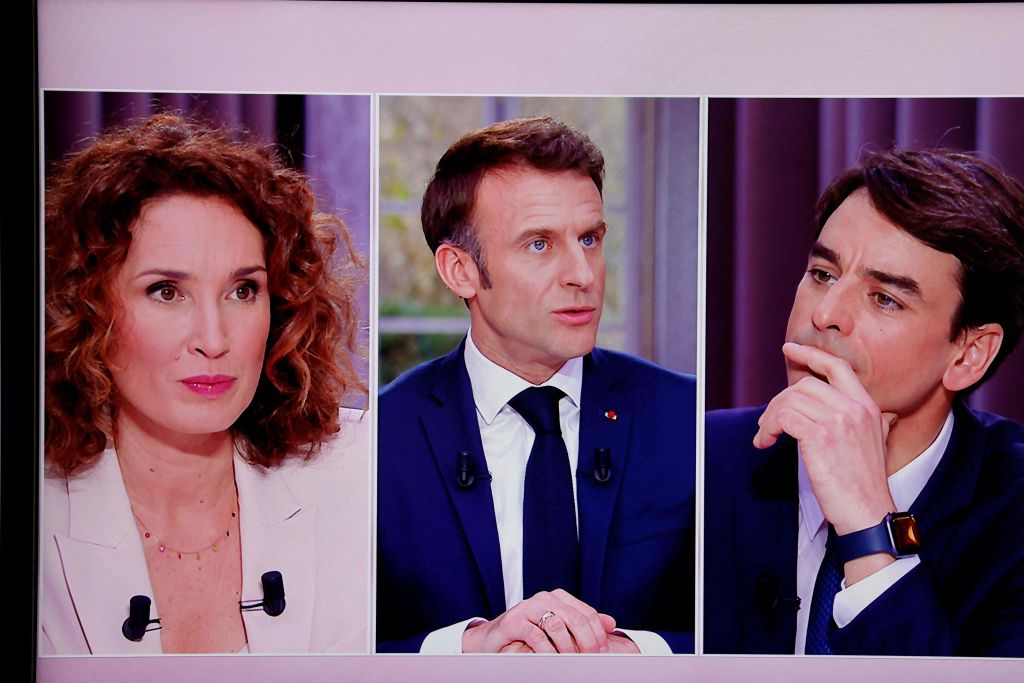 Retraites : il faut que la réforme «entre en vigueur d&rsquo;ici la fin de l’année» selon Emmanuel Macron