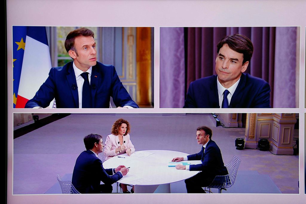 La partialité, reproche de taille envers les journalistes, selon un sondage