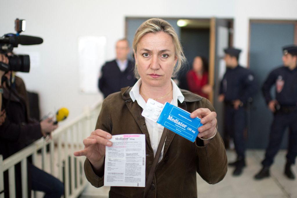 Procès Mediator: le groupe Servier lourdement condamné en appel