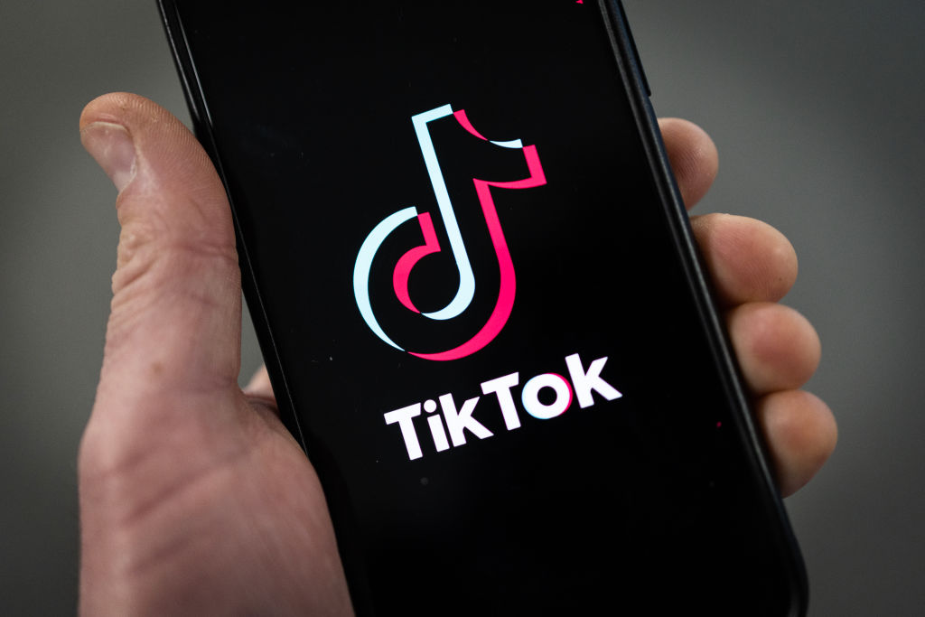 La France réfléchit à une interdiction de TikTok pour ses fonctionnaires