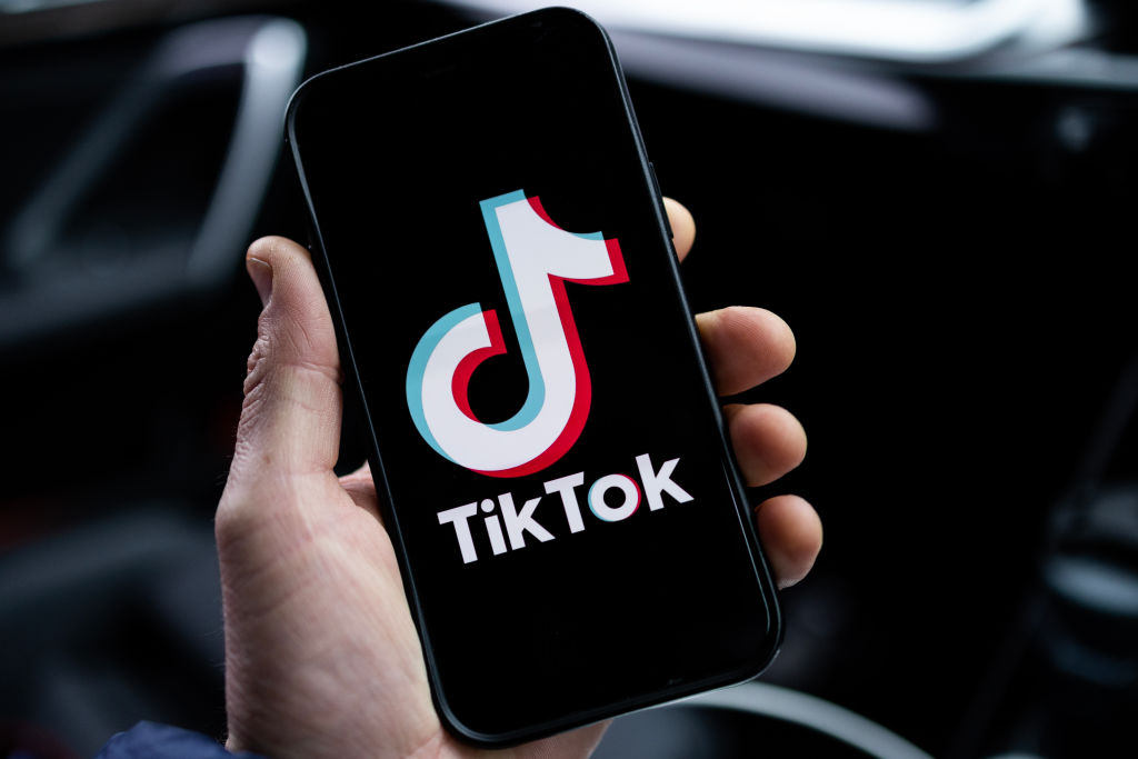 TikTok ne s’engage pas à ne plus traiter de données personnelles des Européens en Chine