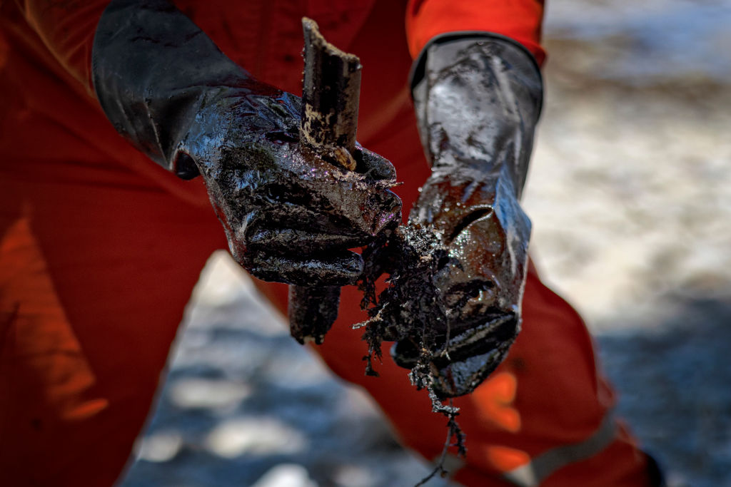 L&rsquo;ONU annonce un plan d&rsquo;action pour empêcher une marée noire en mer Rouge